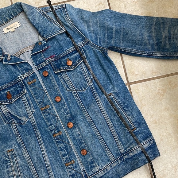 Madewell Repurposed “Barbie” Jean Jacket - Picture 7 of 11